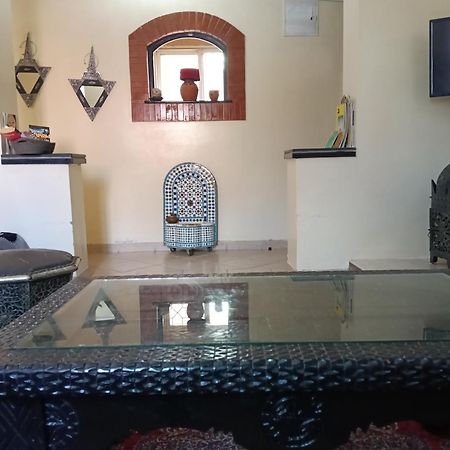 Charmant Appartement Dans Un Quartier Chic Et Calme Marrakesch Exterior foto