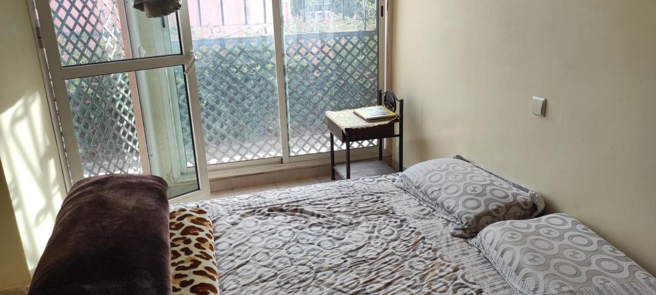 Charmant Appartement Dans Un Quartier Chic Et Calme Marrakesch Exterior foto