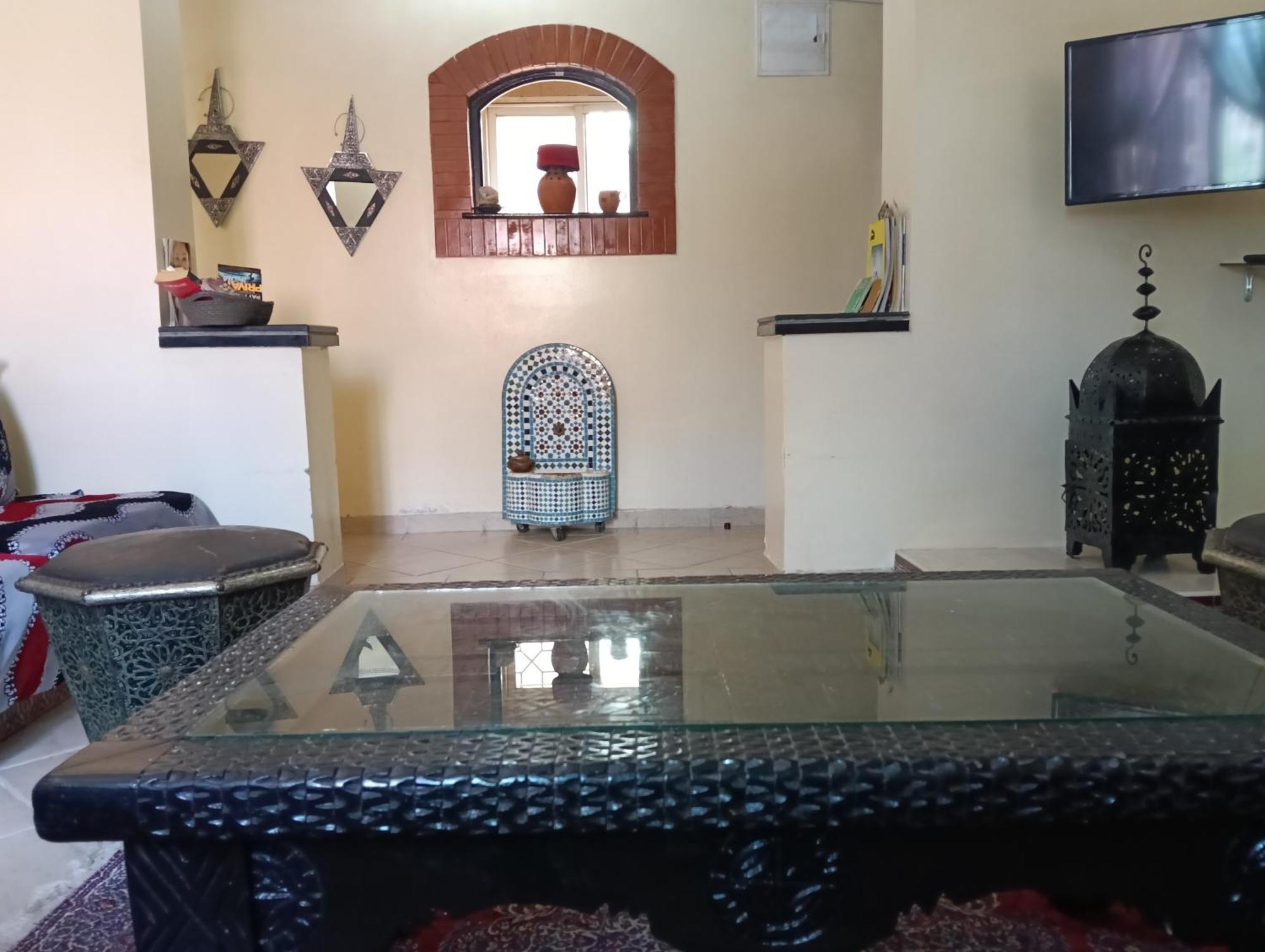 Charmant Appartement Dans Un Quartier Chic Et Calme Marrakesch Exterior foto